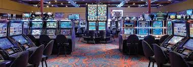fastbet app Fish Game arcade shooting table with colorful underwater scene